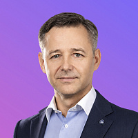 Павел Андрианов